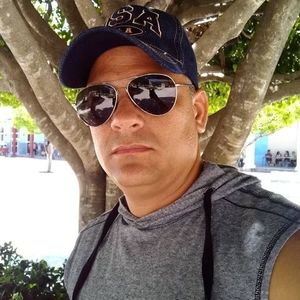 Meet your Posher, Wilfredo miguel